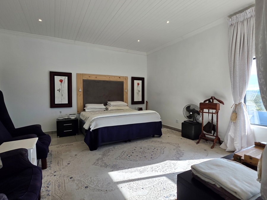 3 Bedroom Property for Sale in Wavecrest Eastern Cape